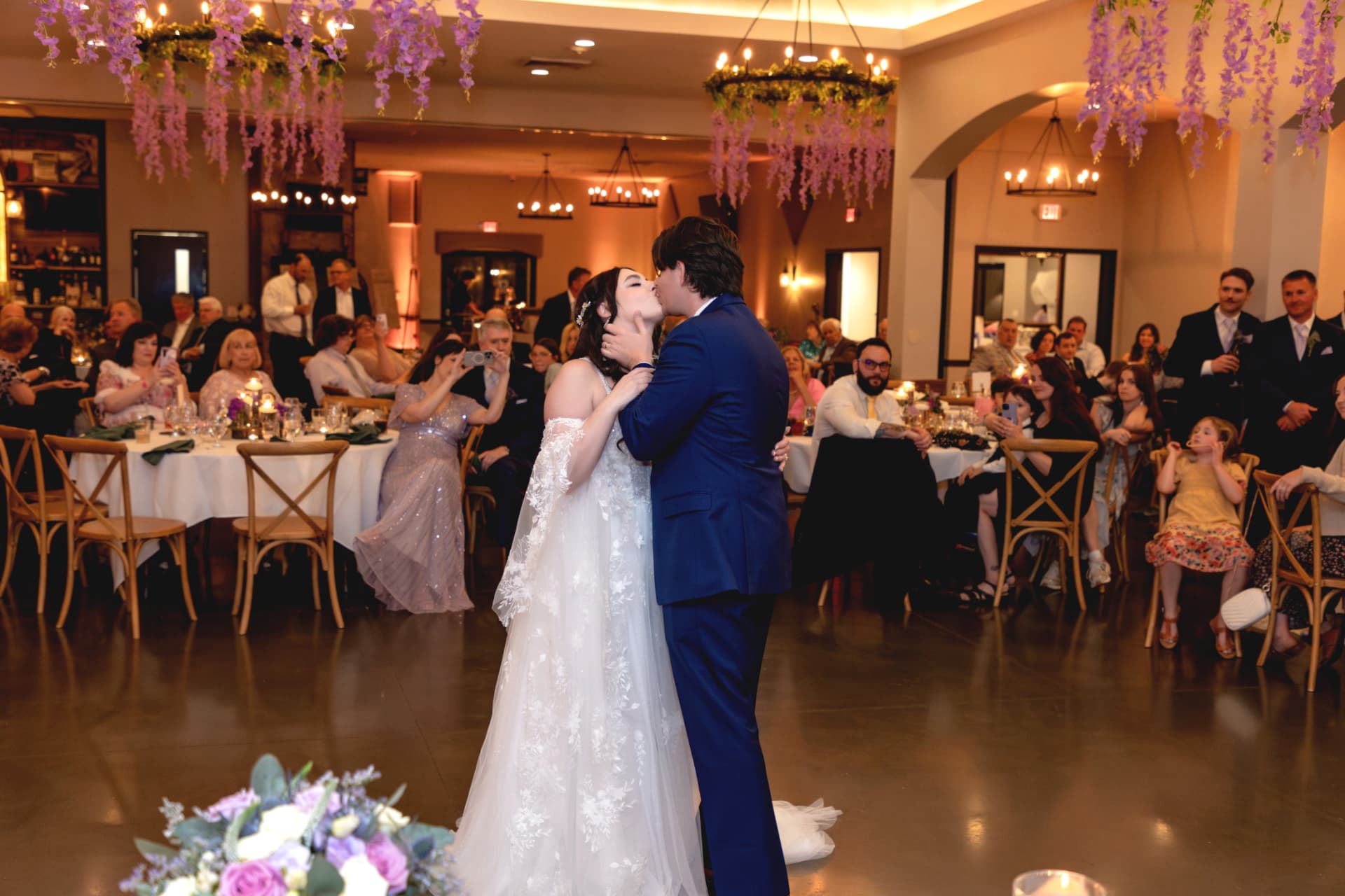 Tristan and Maddie kissing during their first dance