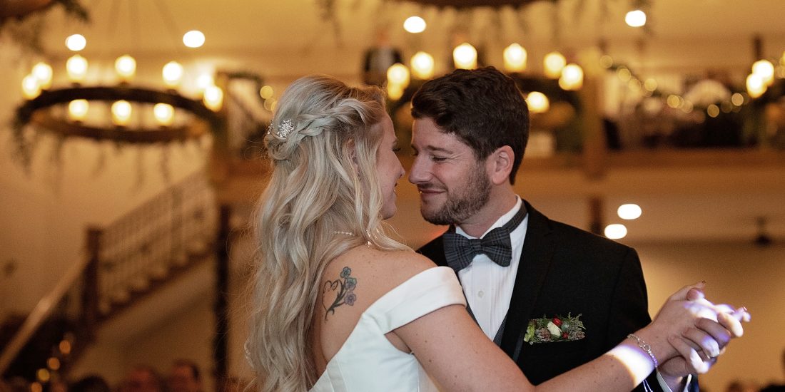 Bride & Groom First Dance photo